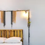 Red Panda Hostal