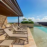 Sea Breezes Studio at Syrena 409
