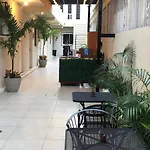 Hotel D\'Atyi 10 Avenue
