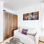 Menesse Midtown 2 Unit 208