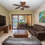 202 C - Apartment In First Line Of Beach With Direct Access To The Beach