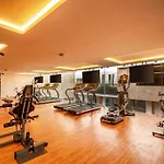 The Shore At 46Th Luxury Condos