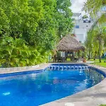 Ideal Family & Friend Trip, Gated Area With Pool Onsite