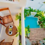 Hotel San Vicente