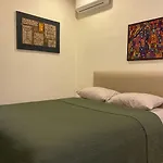 The Best Location 2Br Condo- 100M To Beach And 5Ave