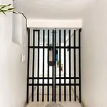 The Best Location 2Br Condo- 100M To Beach And 5Ave