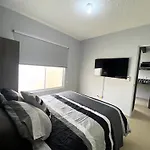 Comodo Y Accesible Departamento Con Piscina En Pdc