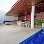 Exquisite Luxurious 1 Bedroom Cruz Con Mar