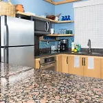 Residences El Faro, Coral 305