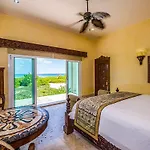 Amazing Beachfront Casa Del Mar Bonito, Playa Del Secreto, Riviera Maya