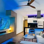 Executive Suite - Hyper Center Playa Del Carmen