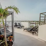 Condos With Ocean View Pool In Av 10 & 60 Street