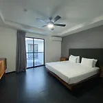 SOLÉ Suites Quinta Avenida