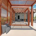 1 Bedroom Condo With Rooftop Pool & Bar - At It Residences - Condo Iris