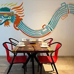 Ipana Condo, Rooftop Pools, Gym, Walk To Beach