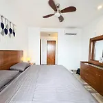 Modern 2Br Apt-3 Baths-Pool-Wi-Fi-Steps To Beach