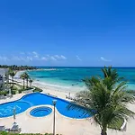 Okol Paraiso By Riviera Rentals