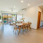 Amazing 2Br Ph Steps Distance From The 5Th Av By Happy Address