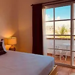 La Armonia Suites