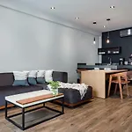 Life Boutique Condo