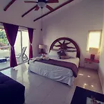 La Casa Di Naomi