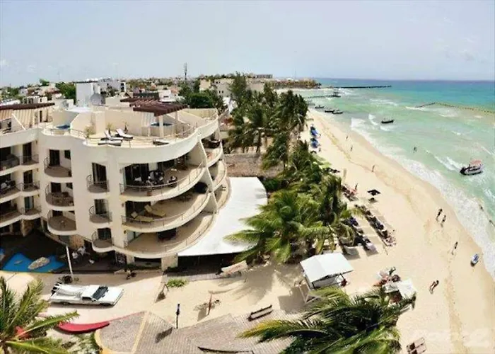 3Br Beachfront And Near 5Th Av