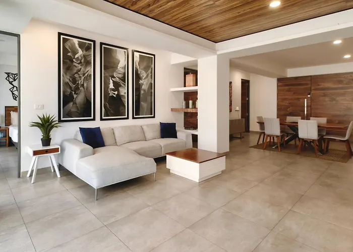 Icono Playa By Booking Guys