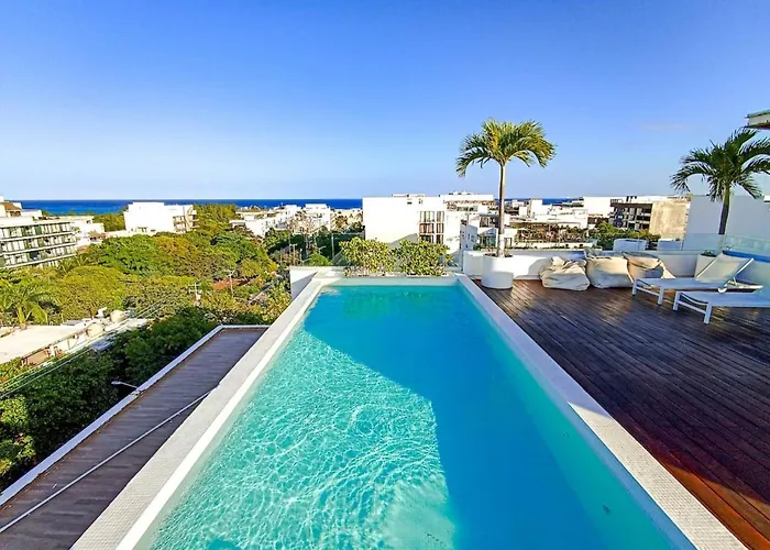 Wide Studio With Sunny Balcony Pool Gym Steps 2 Beach
