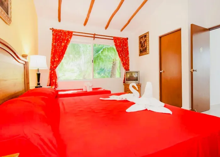 Executive Budget Room With Swimming Pool Air Conditioning And Parking