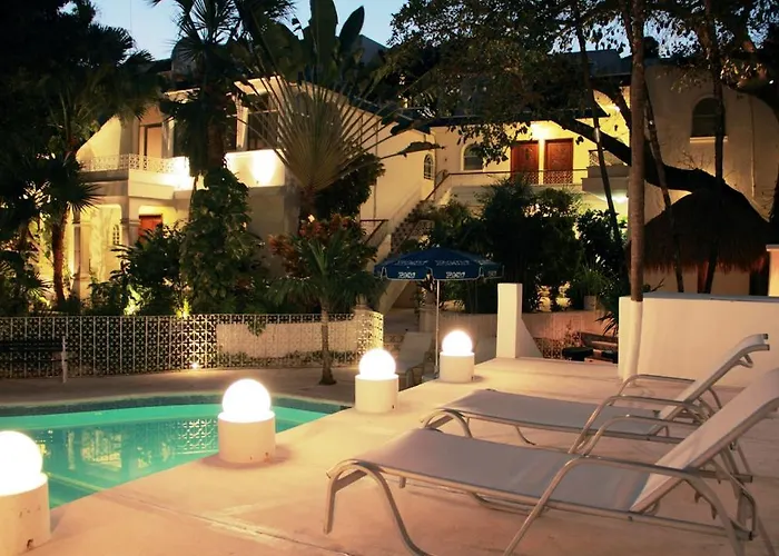 Tropical Casablanca Party Zone