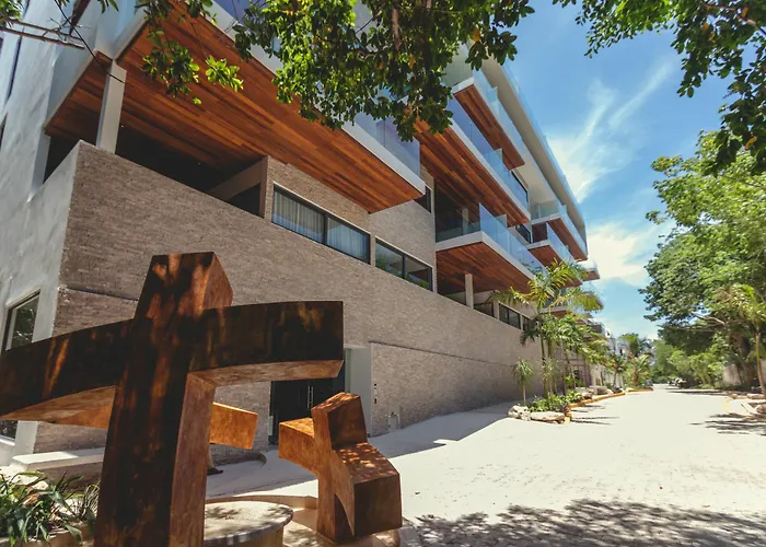 Mar 2Br Condo By Nas