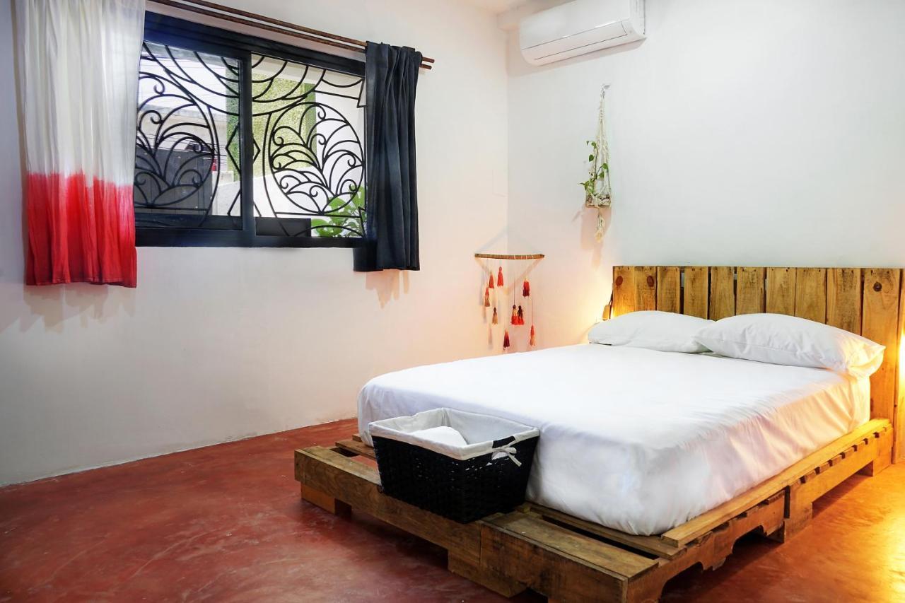 Hostel Red Panda