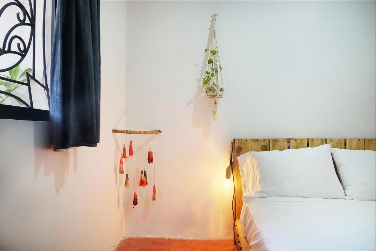 Hostel Red Panda *