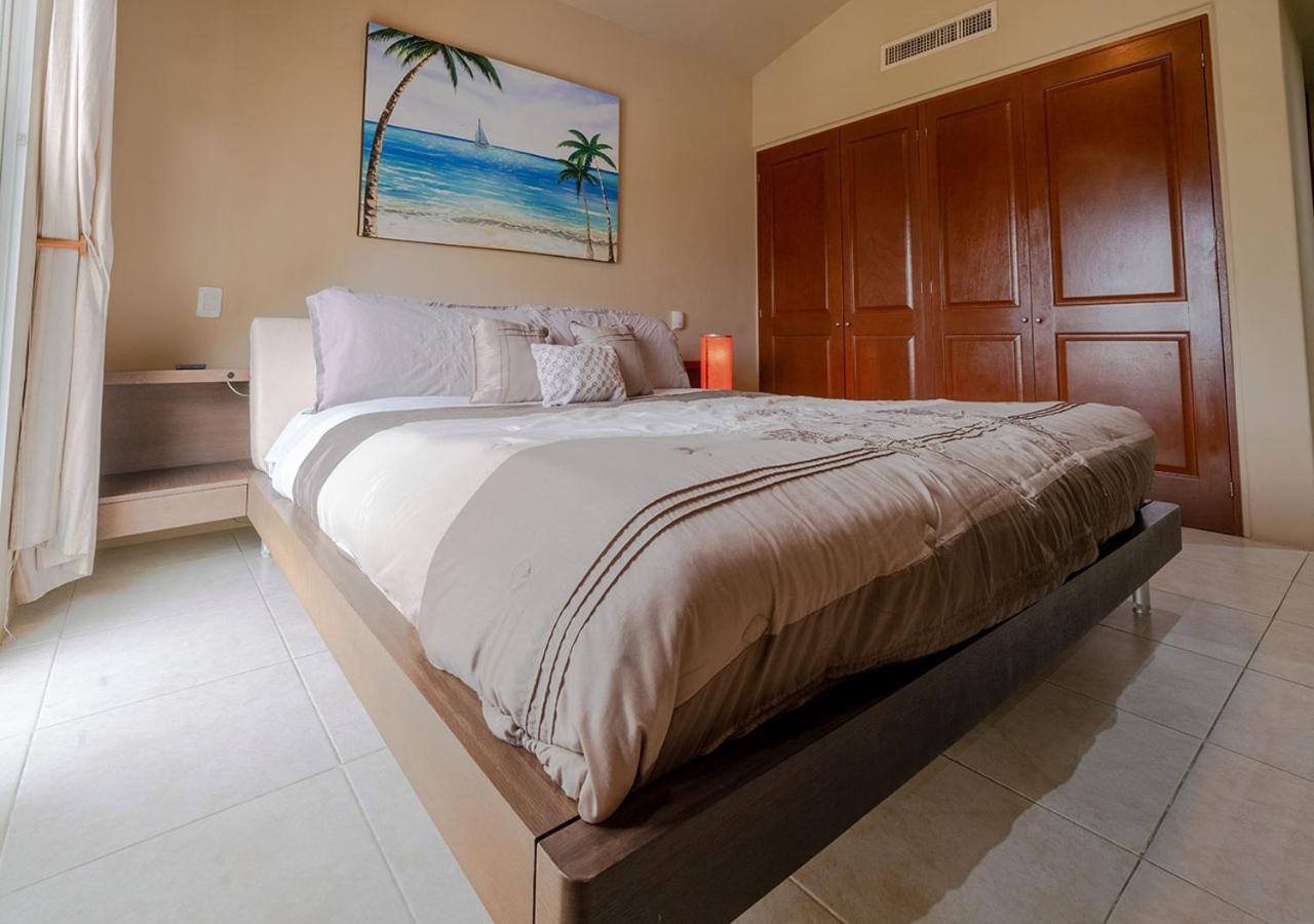 Sol 6 - 3 Bedroom Only 1 Block From Coco - At Luna Maya * Playa del Carmen