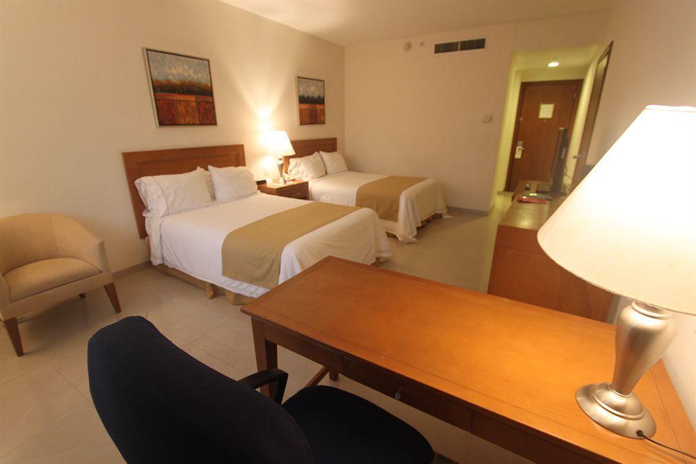 Wyndham Garden 5*