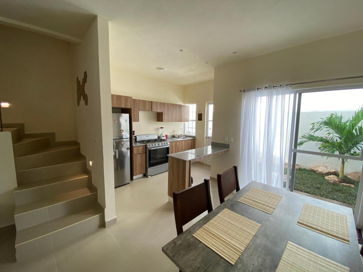 Cozy Family Vacation Near The Beach! Сasa de vacaciones Playa del Carmen