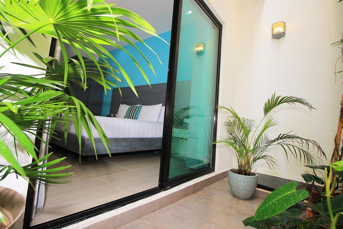 Hotel We Express (adults Only)