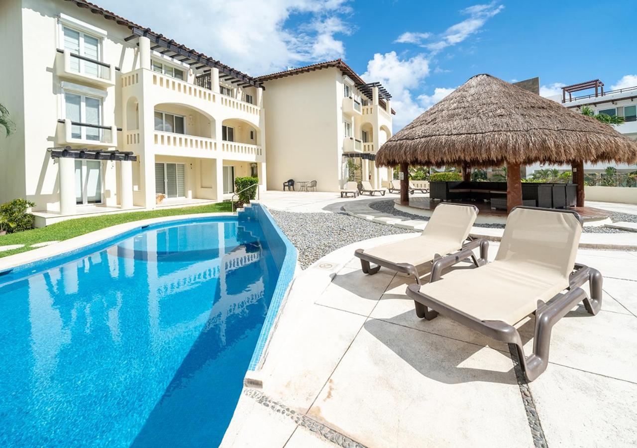 Sol 6 - 3 Bedroom Only 1 Block From Coco - At Luna Maya Playa del Carmen