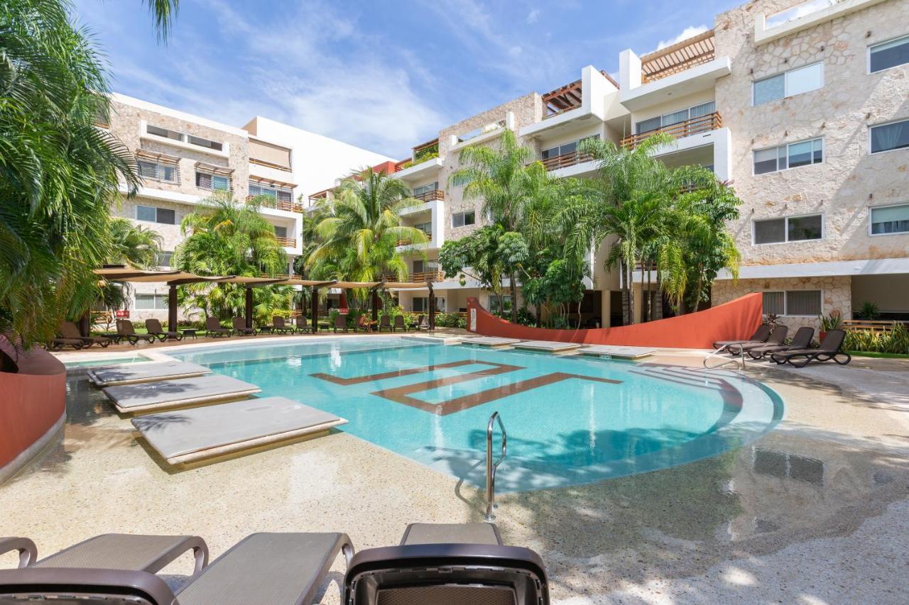 Phenomenal Combo Of 2 Separate Ph 1 In With Private Jacuzzi, Chic Amenities, Gym And 2 Rooftops * Playa del Carmen