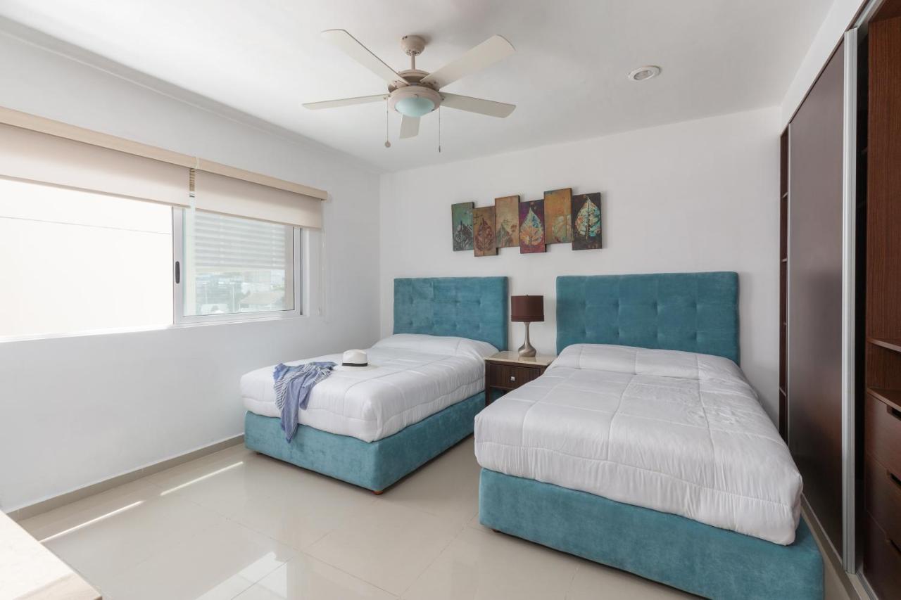 Apartment Phenomenal Combo Of 2 Separate Ph 1 In With Private Jacuzzi, Chic Amenities, Gym And 2 Rooftops