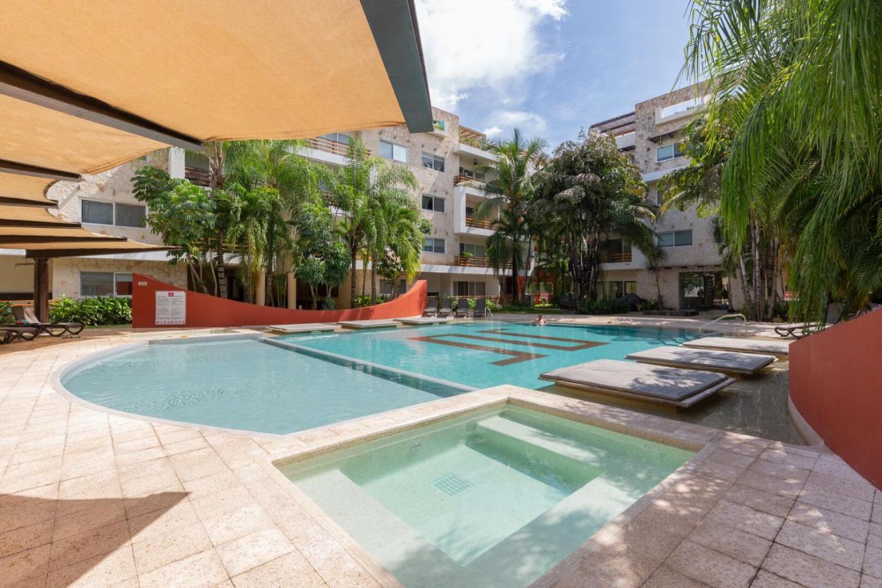 Phenomenal Combo Of 2 Separate Ph 1 In With Private Jacuzzi, Chic Amenities, Gym And 2 Rooftops * Playa del Carmen