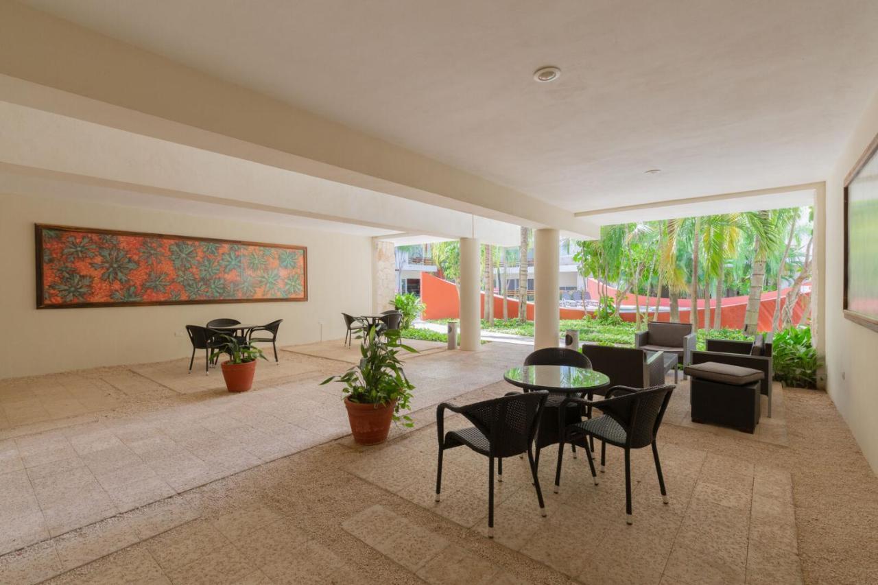 Phenomenal Combo Of 2 Separate Ph 1 In With Private Jacuzzi, Chic Amenities, Gym And 2 Rooftops * Playa del Carmen