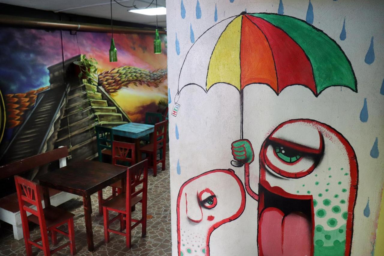 Hostal Tres Mundos