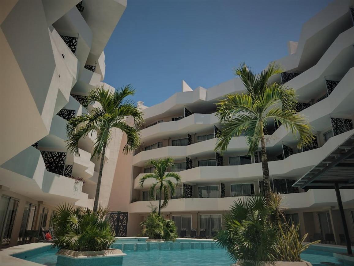 Departamento Delux 2 - Walking Distance A La Playa, Con Balcon. Appartement Playa del Carmen