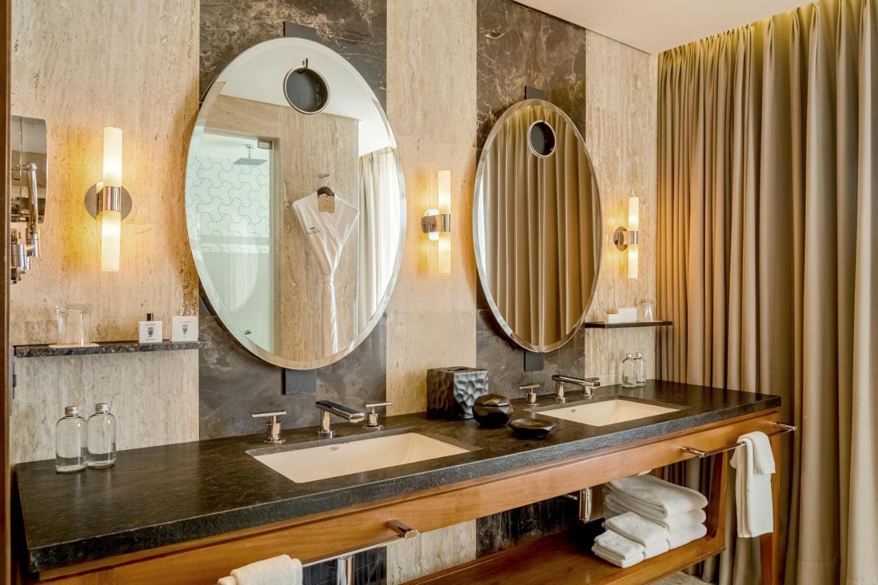 Thompson House, By Hyatt Playa del Carmen