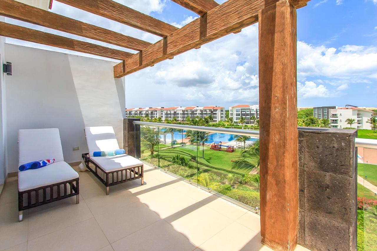 Luxury At Mareazul Beachfront Complex With Resort-style Amenities Apartment