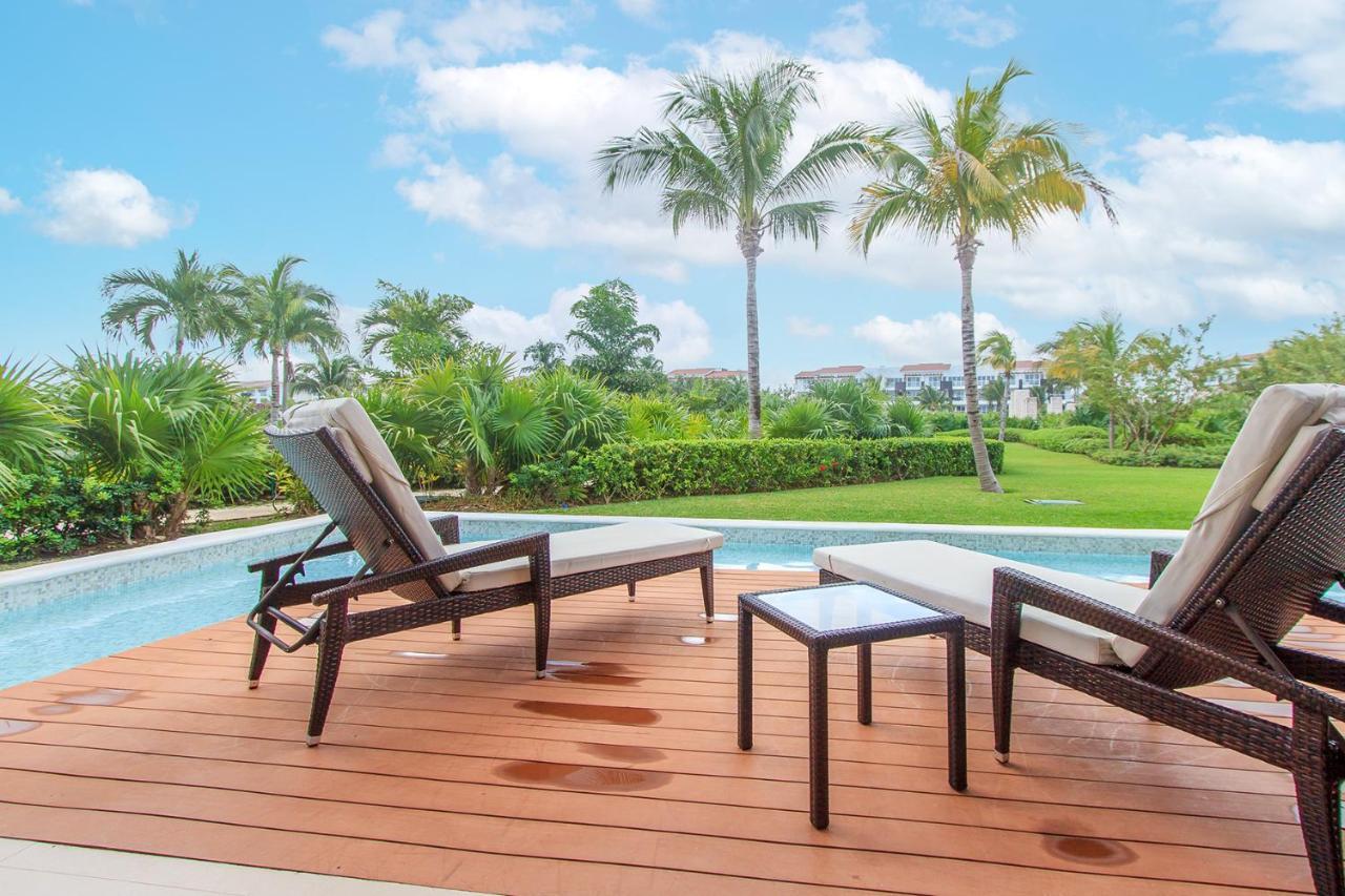Luxury At Mareazul Beachfront Complex With Resort-style Amenities Apartment Playa del Carmen