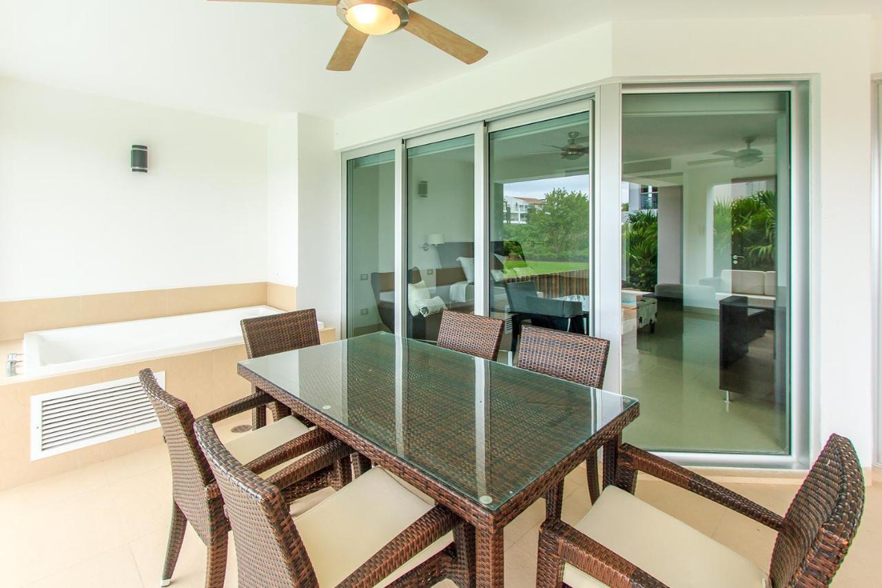 Apartment Luxury At Mareazul Beachfront Complex With Resort-style Amenities