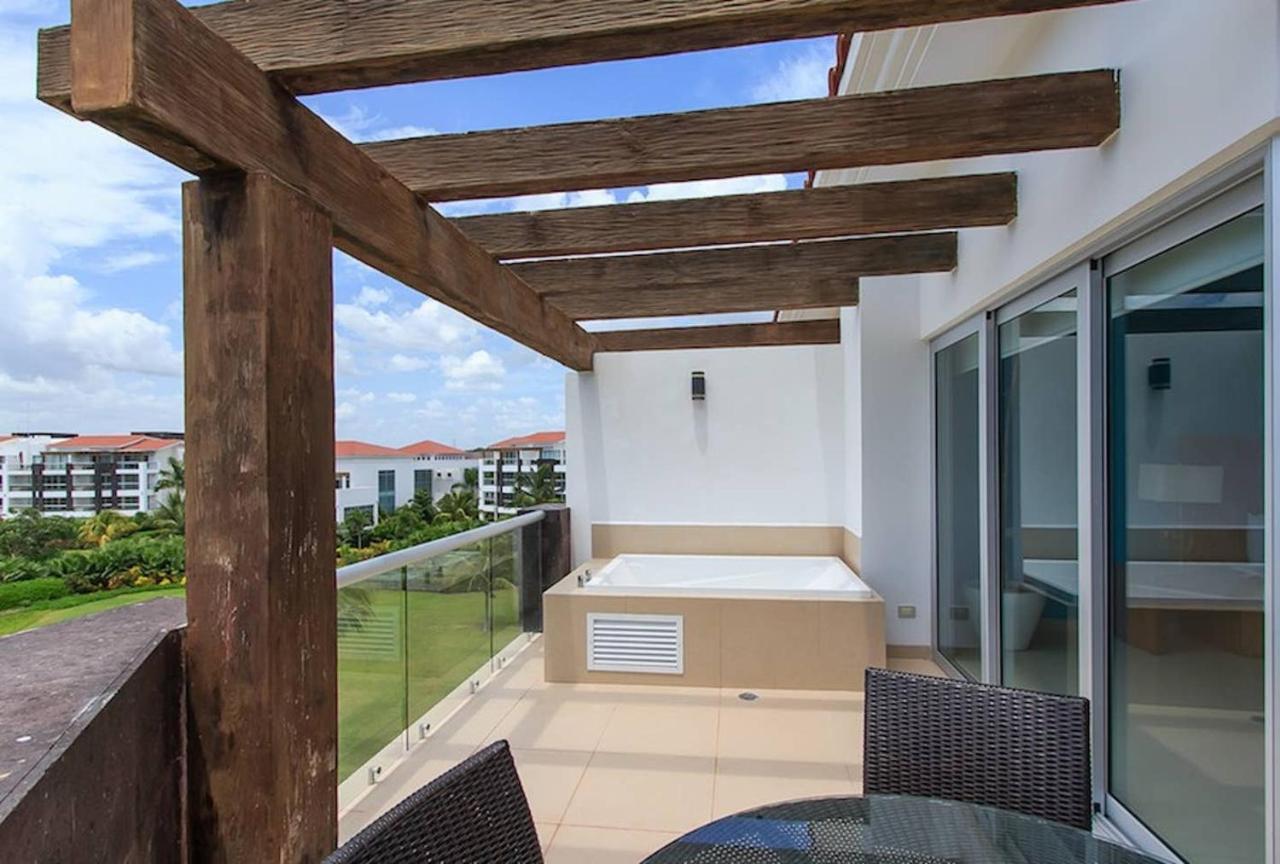 Luxury At Mareazul Beachfront Complex With Resort-style Amenities Apartment *