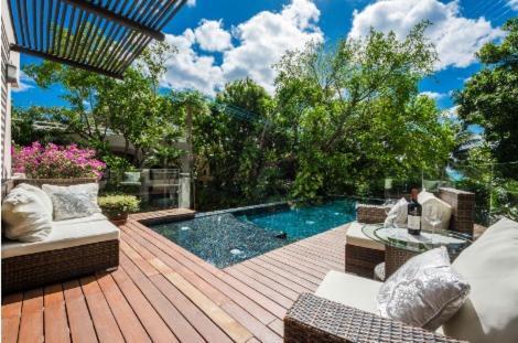 Villa Amazing Hacienda For 14 Guests! Steps To The Beach! Playa del Carmen